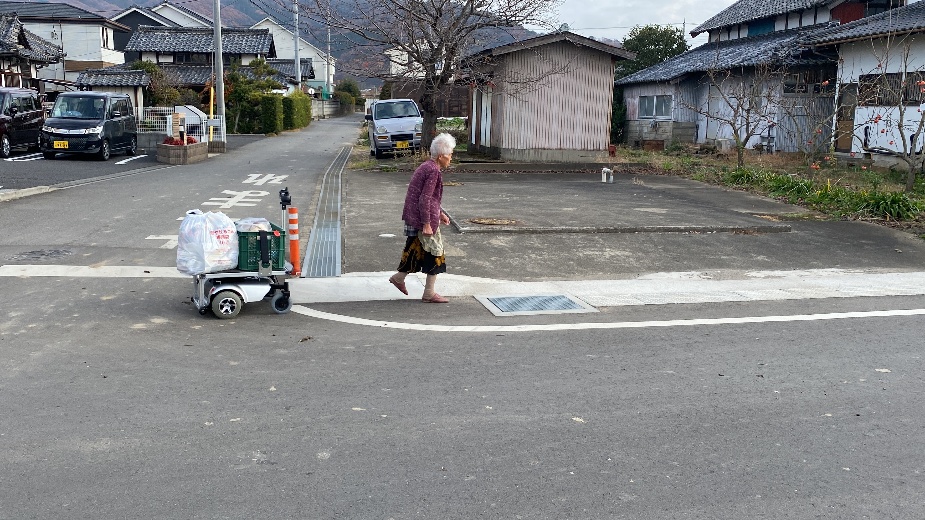 ゴミ出しロボットとおばあちゃん